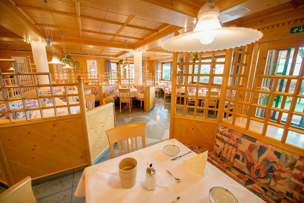 Hotel Garni Doris Castelrotto Bagian luar foto