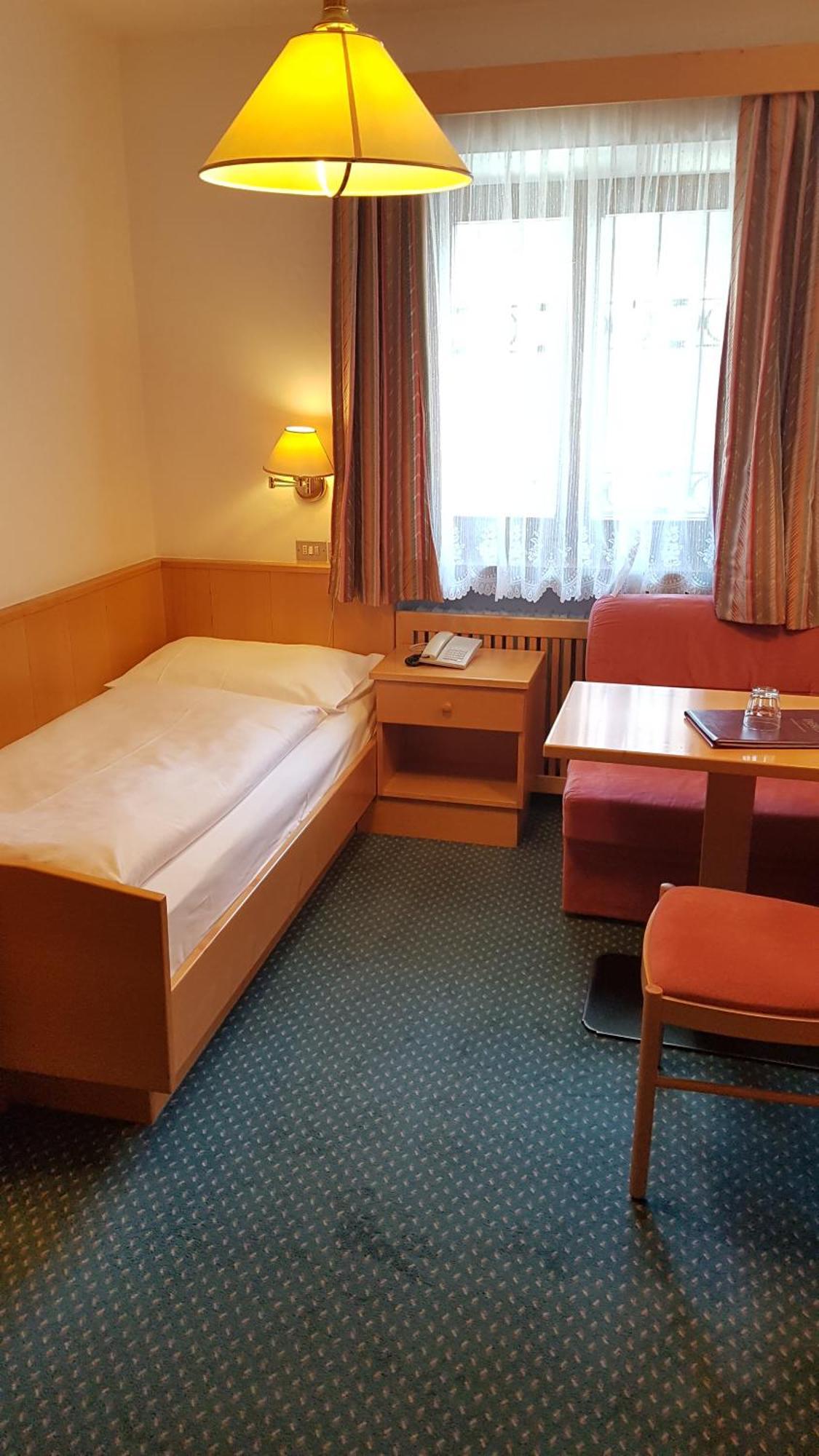 Hotel Garni Doris Castelrotto Ruang foto