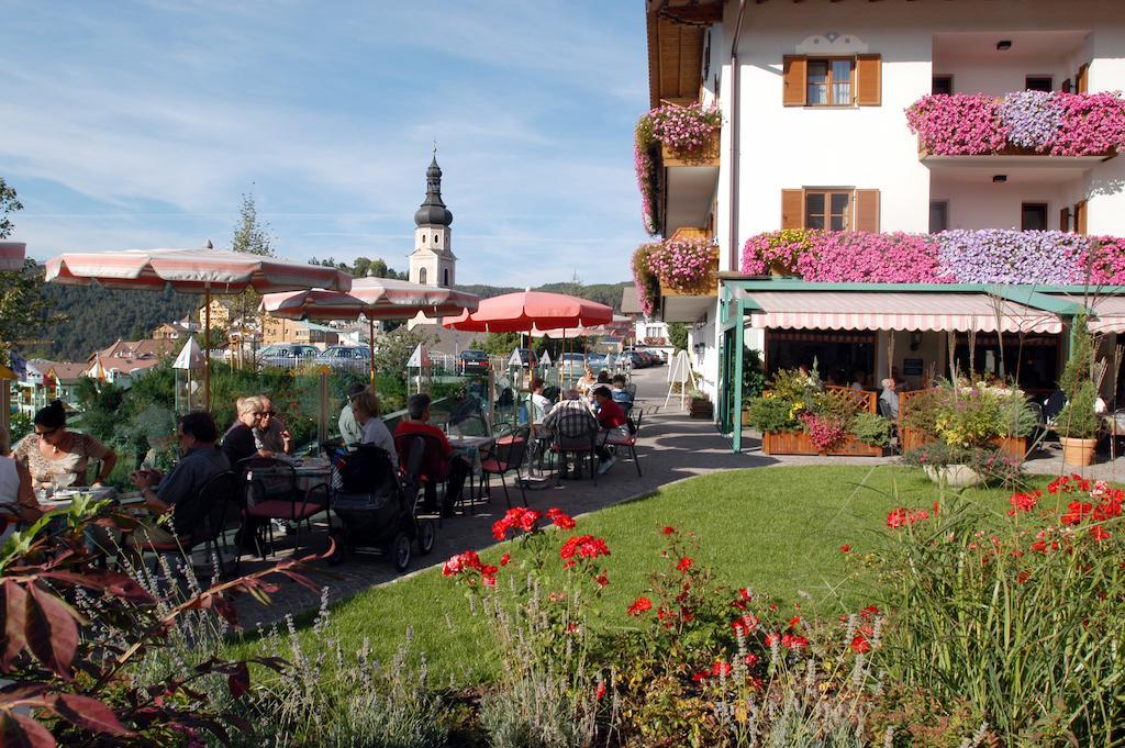 Hotel Garni Doris Castelrotto Bagian luar foto