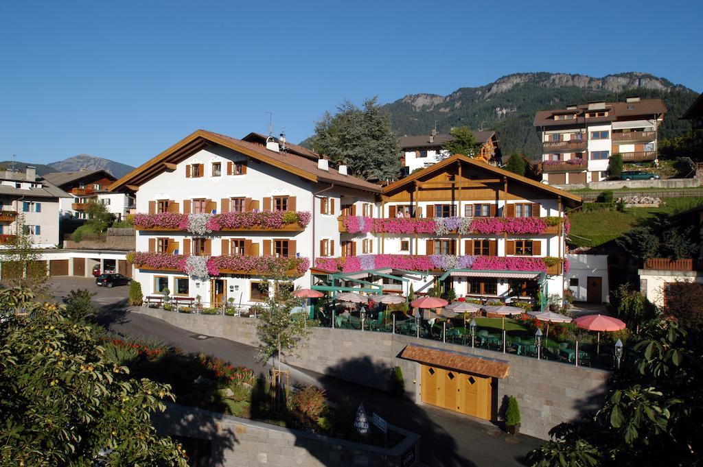 Hotel Garni Doris Castelrotto Bagian luar foto