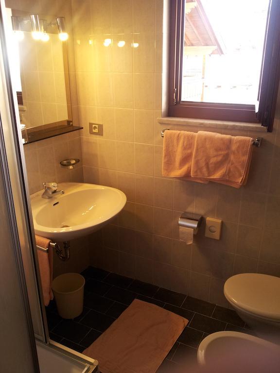 Hotel Garni Doris Castelrotto Ruang foto